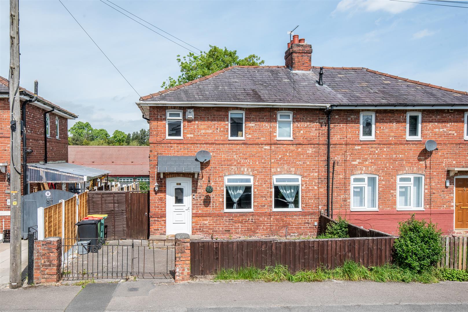 Manor House Lane, Preston